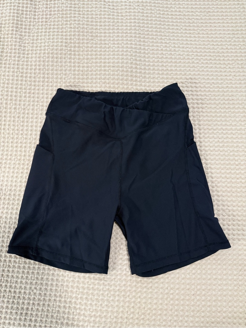 Women's Black Active Bike Shorts with Side Pockets